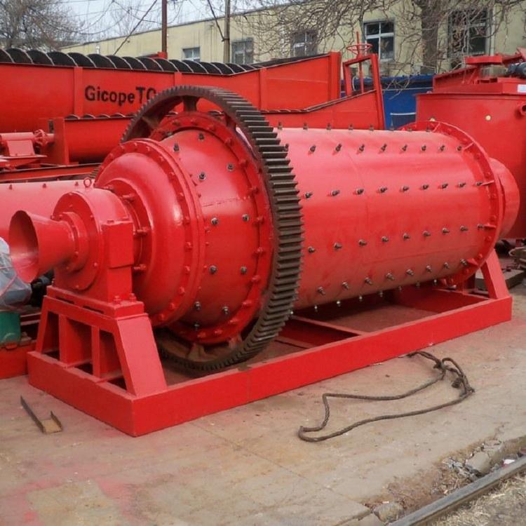 岩石的附着性对选矿设备性能产生的影响